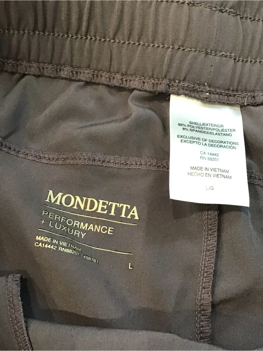 Mondetta Women’s L Gray Athletic Shorts Drawstring with pockets
